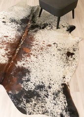 Salt Pepper Tri-Color Cowhide Rug (Size: 250 X 200 CM) CHR2248