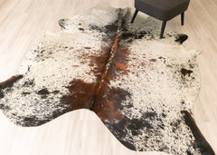 Salt Pepper Tri-Color Cowhide Rug (Size: 250 X 200 CM) CHR2248