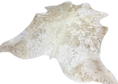 (Rare) Off White Cowhide Rug (Size: 240 X 200 CM) CHR2029