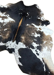 (Rare) Metallic/Rustic Cowhide Rug (Size: 250 X 210 CM) CHR2305