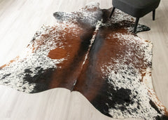 (Rare) Salt Pepper Tri-Color Cowhide Rug (Size: 220 X 210 CM) CHR2624