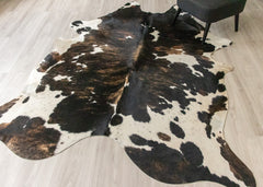(Rare) Exotic Tricolor Cowhide Rug (Size: 240 X 190 CM) CHR1860