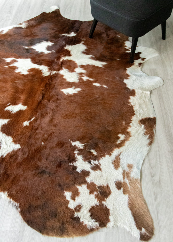 extra large cowhide rug
