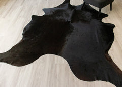 Natural Black Cowhide Rug (Size: 240 X 200 CM) CHR1862