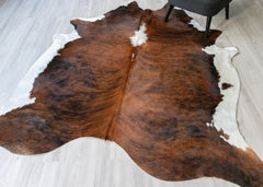 Medium White Spine Belly Brindle Cowhide Rug (Size: 230 X 200 CM) CHR1869