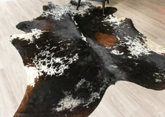 Salt Pepper Tri-Color Cowhide Rug (Size: 250 X 220 CM) CHR1821