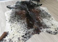 Salt Pepper Tri-Color Cowhide Rug (Size: 270 X 220 CM) CHR2045