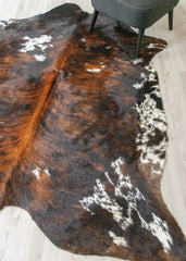 Exotic Tricolor Cowhide Rug (Size: 220 X 190 CM) CHR2017