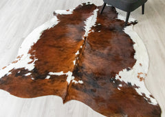 Exotic Tricolor Cowhide Rug (Size: 220 X 180 CM) CHR2013