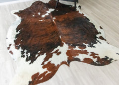 Exotic Tricolor Cowhide Rug (Size: 250 X 200 CM) CHR2015