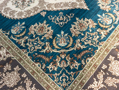 Traditional Area Rug