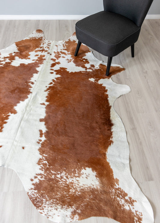 Brown And White Cowhide Rug (Size: 230 x 210 CM)